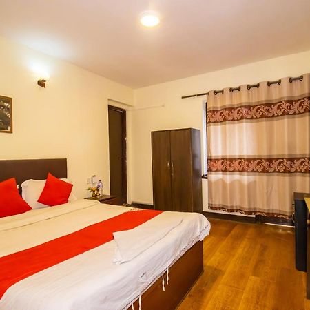 Tibet Peace Guest House Катманду Экстерьер фото