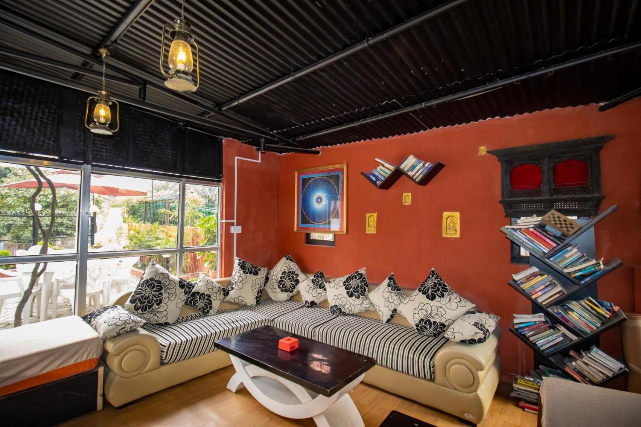 Tibet Peace Guest House Катманду Экстерьер фото