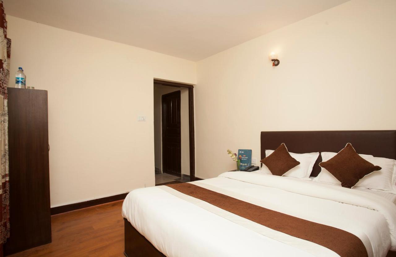 Tibet Peace Guest House Катманду Экстерьер фото