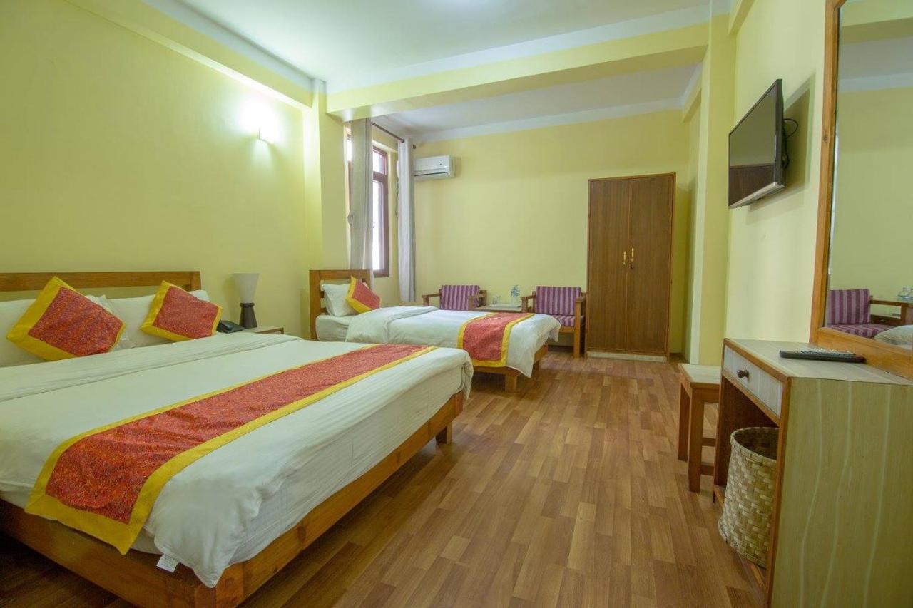 Tibet Peace Guest House Катманду Экстерьер фото