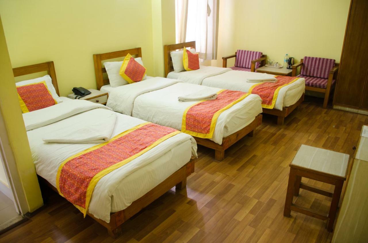 Tibet Peace Guest House Катманду Экстерьер фото