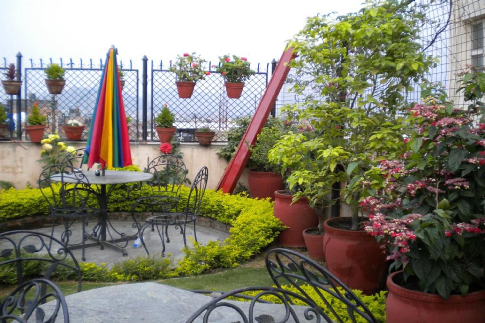 Tibet Peace Guest House Катманду Экстерьер фото